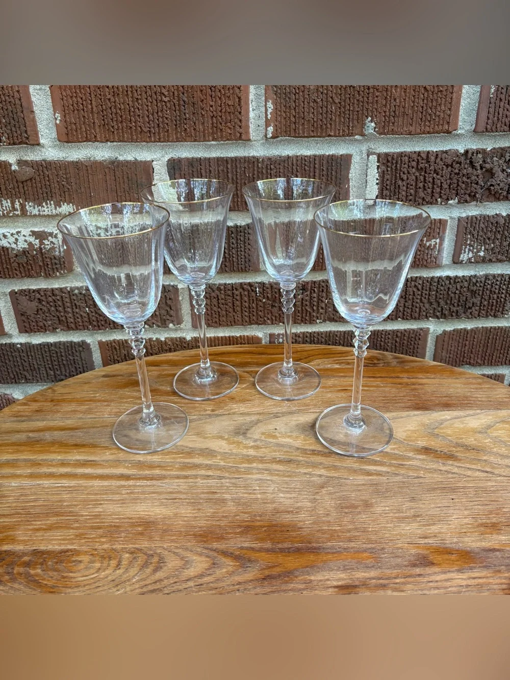 MIKASA Sonata Gold Rim Wine Glasses Crystal Set of 4 8 in tall